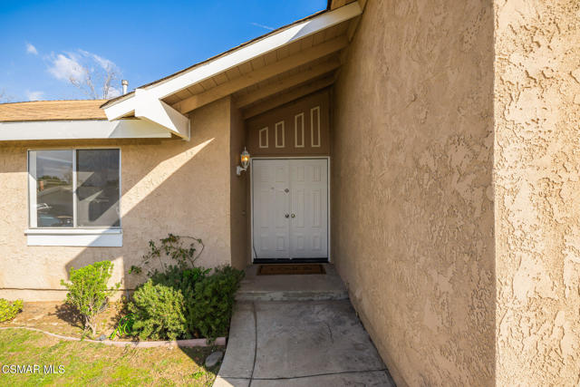 820 Ashford St, Simi Valley- Vince Dingm