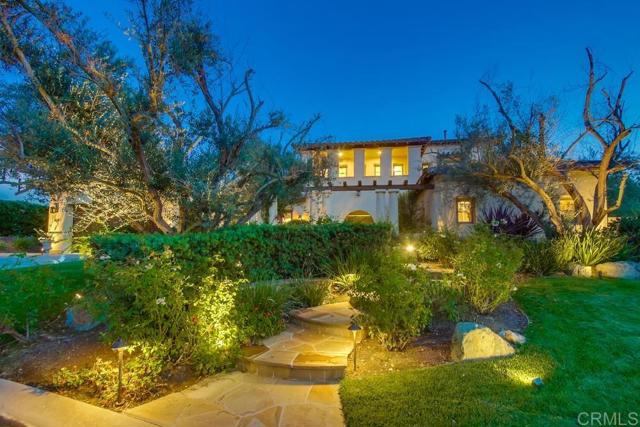 Detail Gallery Image 2 of 70 For 8308 Top O the Morning Way, San Diego,  CA 92127 - 5 Beds | 5/1 Baths