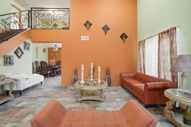 Detail Gallery Image 7 of 51 For 764 Firethorn St, San Diego,  CA 92154 - 5 Beds | 2/1 Baths