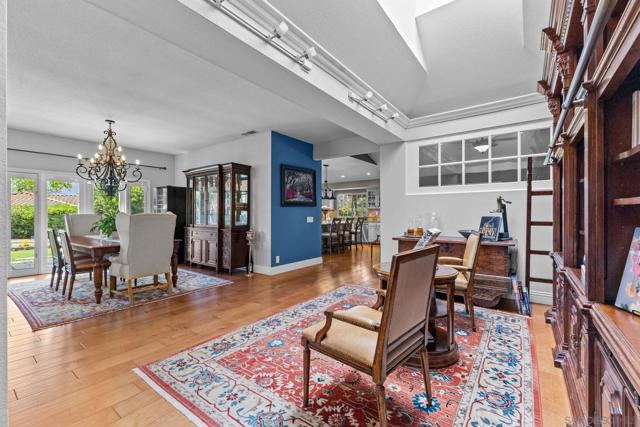 3445 Lomas Serenas Dr, Escondido CA: https://media.crmls.org/mediaz/2eec9630-5fbe-4f94-80a4-fabc2dbd261b.jpg