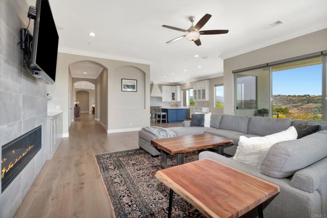 3026 Via Loma, Fallbrook CA: https://media.crmls.org/mediaz/2eedf14b-7fc9-4ea9-8618-477a1706aebf.jpg