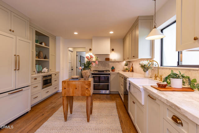 Detail Gallery Image 12 of 46 For 300 W Santa Ana St, Ojai,  CA 93023 - 5 Beds | 3/1 Baths