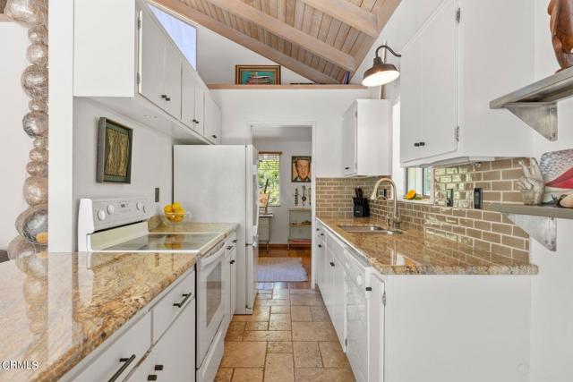 Detail Gallery Image 5 of 44 For 2340 Burnham Rd, Ojai,  CA 93023 - 3 Beds | 2 Baths