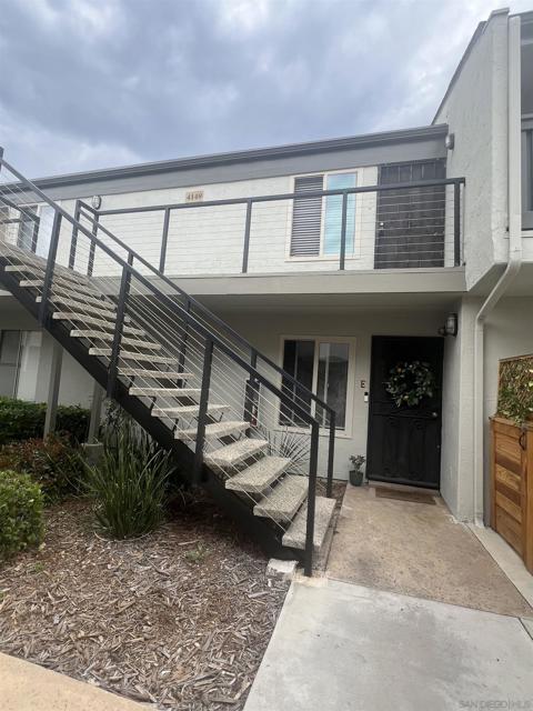 4125 Mount Alifan Pl, San Diego CA: https://media.crmls.org/mediaz/2ef09985-c4f6-42ad-8188-15d3657f3337.jpg