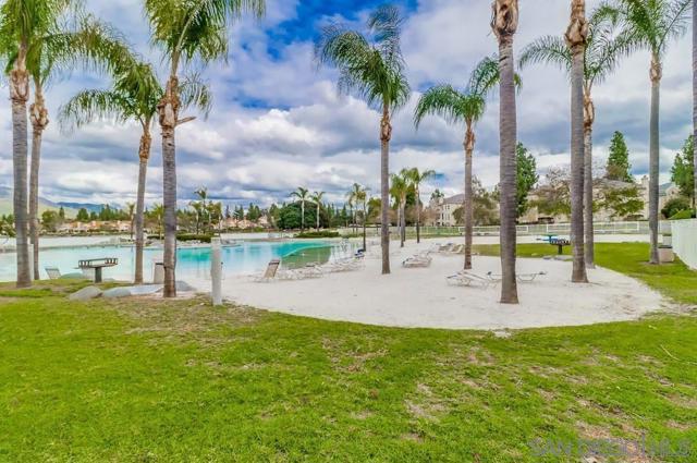 742 Eastshore Ter, Chula Vista CA: https://media.crmls.org/mediaz/2ef1fac0-2e92-4f3b-a910-ceb9fb41fc60.jpg