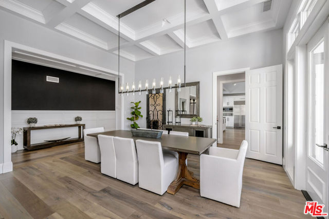 1 Falconridge Drive, Coto de Caza CA: https://media.crmls.org/mediaz/2ef2b327-4148-4f00-a8f9-6f4b7d380192.jpg
