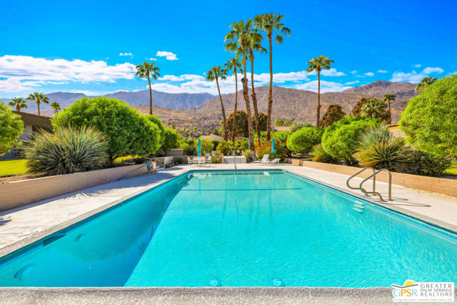 2285 S Calle Palo Fierro, Palm Springs, CA 92264