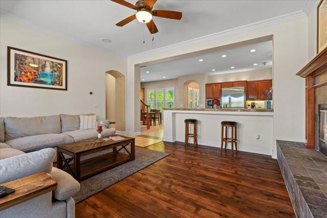 2316 Club Drive, Gilroy CA: https://media.crmls.org/mediaz/2ef465f7-0e17-4779-bf3b-b3aa7d11213d.jpg