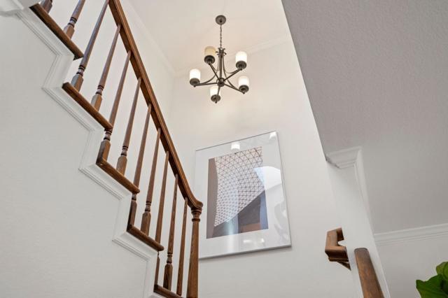 241 Bonita Lane, Foster City CA: https://media.crmls.org/mediaz/2ef48069-72ee-49ab-9fab-8f0837edec6b.jpg