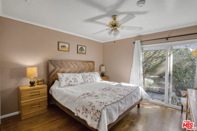 9610 Odessa Avenue, Northridge CA: https://media.crmls.org/mediaz/2ef57631-99f0-448a-951b-2e1560eaeb1f.jpg