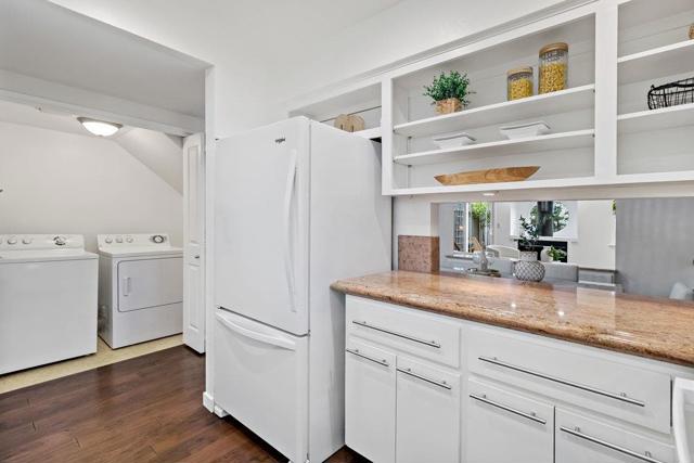 502 W Sunnyoaks Avenue, Campbell CA: https://media.crmls.org/mediaz/2ef5aa86-c59c-43f3-a693-de405a347fda.jpg