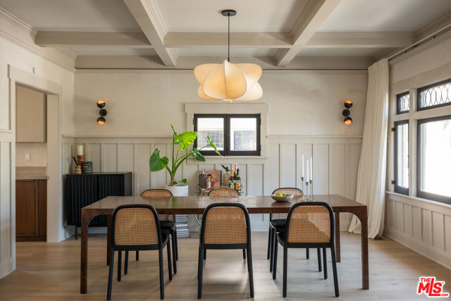 1715 S Kingsley Drive, Los Angeles CA: https://media.crmls.org/mediaz/2ef605d0-cdaf-4bde-a092-49e23acea159.jpg