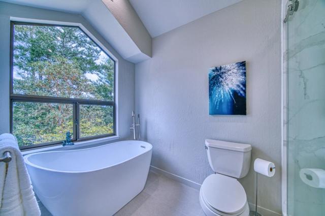 925 Skyward Drive, Aptos CA: https://media.crmls.org/mediaz/2ef66eb8-9ba2-413a-add8-166965b293f3.jpg