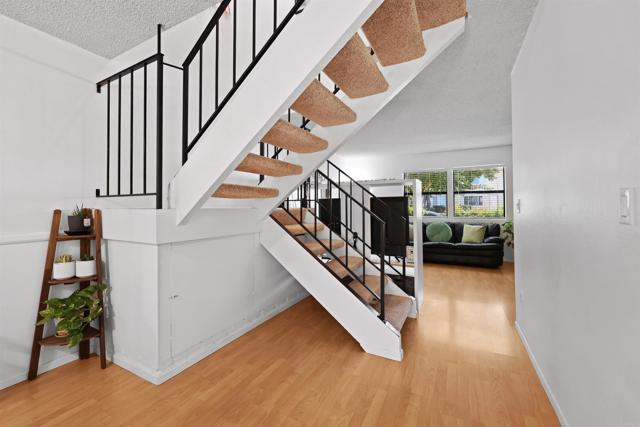 Detail Gallery Image 9 of 42 For 11935 Royal Rd #E,  El Cajon,  CA 92021 - 3 Beds | 1/2 Baths