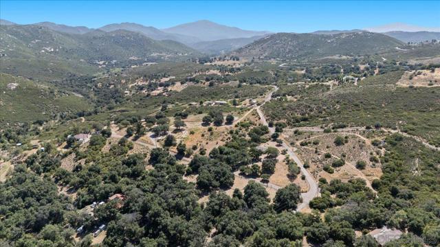 12220 Rebel Wind Rd, Descanso CA: https://media.crmls.org/mediaz/2ef80015-fa55-41d0-b36e-2622e9b8ccbe.jpg