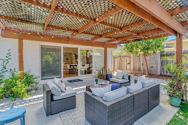 1425 Franchere Place, Sunnyvale CA: https://media.crmls.org/mediaz/2ef842da-39b2-4caa-a224-ecdda654715c.jpg