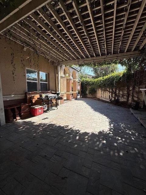 5593 Cedar Garden Court, San Jose CA: https://media.crmls.org/mediaz/2ef8ef6b-cc25-46be-b6ed-1b839e2de621.jpg