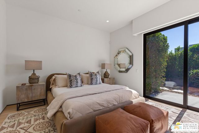8 Desert Lark Circle, Rancho Mirage, CA 92270