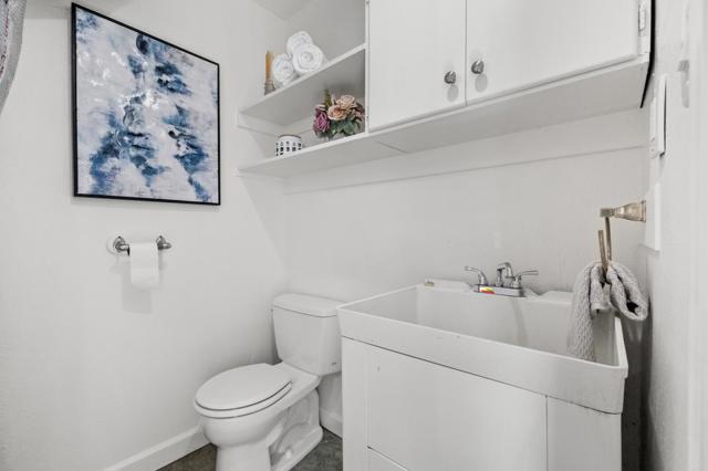 1711 Guinda Street, Palo Alto CA: https://media.crmls.org/mediaz/2ef99b7a-2a38-43f8-aaa8-cf971fdfc804.jpg