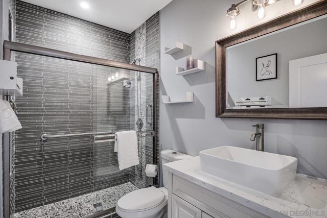 Image 5 of 11 For 5411 Lauretta St