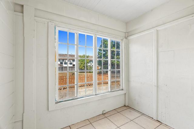 2022 Hitchcock Road, Salinas CA: https://media.crmls.org/mediaz/2efb7755-74bf-41ff-81d9-9277a26154ae.jpg