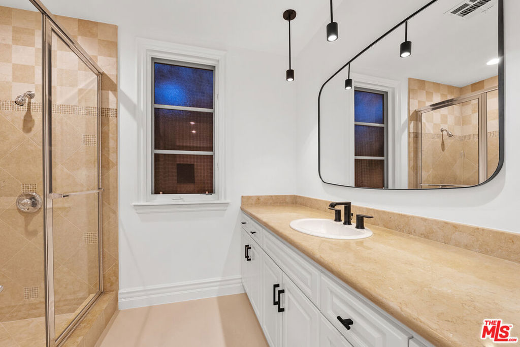 MLS #26862851 image #32