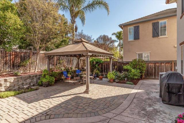 Image 28 of 31 For 1251 Rio Grande Way