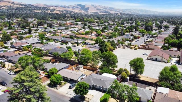 14202 Lucian Avenue, San Jose CA: https://media.crmls.org/mediaz/2efe1487-44a4-4eba-8cf1-af205eb609fe.jpg