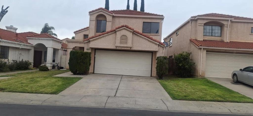 1015 Mepham Drive