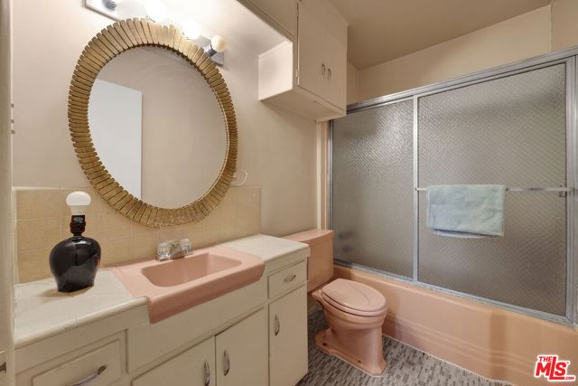 7230 Outpost Cove Drive, Los Angeles CA: https://media.crmls.org/mediaz/2eff7376-b8be-4569-a64c-c2bd2ae0c41f.jpg