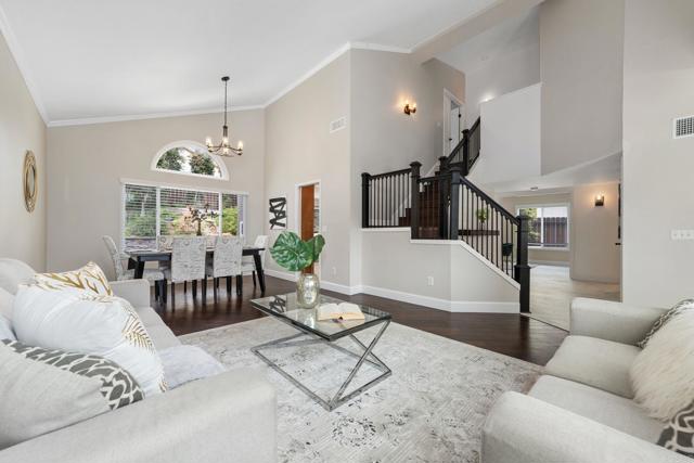 1619 Corte Verano, Oceanside CA: https://media.crmls.org/mediaz/2eff9082-f7c5-4ab8-bc55-8199be00c6dc.jpg