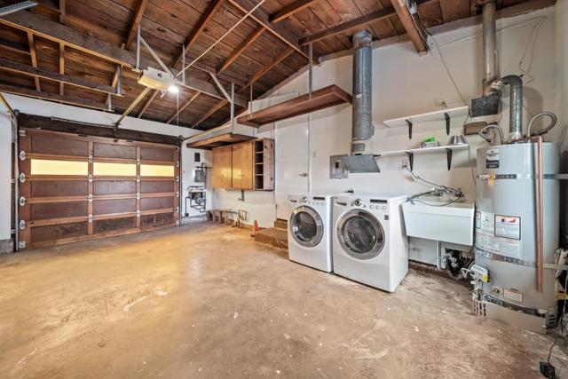 1293 Baywood Avenue, South San Francisco CA: https://media.crmls.org/mediaz/2effe3bf-80b9-4dc2-a77c-40c93dc9d7b8.jpg
