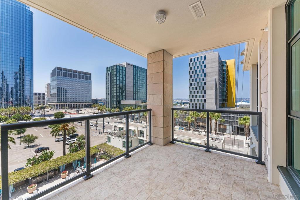 1199 Pacific Hwy - photo 16