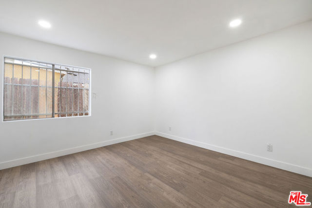1346 E 83rd Street, Los Angeles CA: https://media.crmls.org/mediaz/2f002a7d-e90f-410c-8693-8757ec5cd87c.jpg