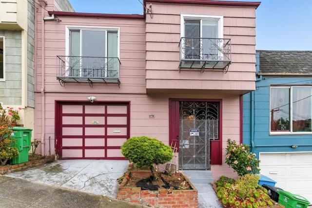 662 Colby Street, San Francisco CA: https://media.crmls.org/mediaz/2f0097c0-d957-4f6e-b7c0-1ce8e2f823c7.jpg