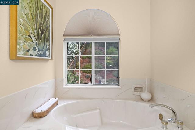 2120 Goldenrod Lane, San Ramon CA: https://media.crmls.org/mediaz/2f00e941-4964-43f5-b4f3-d72a6640270a.jpg