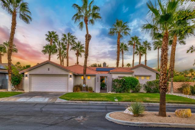2900 S Redwood Drive, Palm Springs CA: https://media.crmls.org/mediaz/2f015262-2075-4a47-b2cf-799666051f67.jpg
