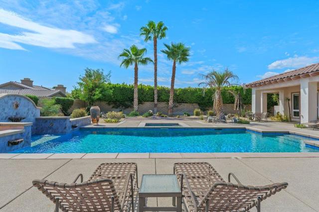 50 Oakmont Drive, Rancho Mirage, CA 92270