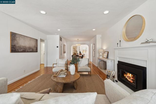 Image 7 of 44 For 1617 139th Ave
