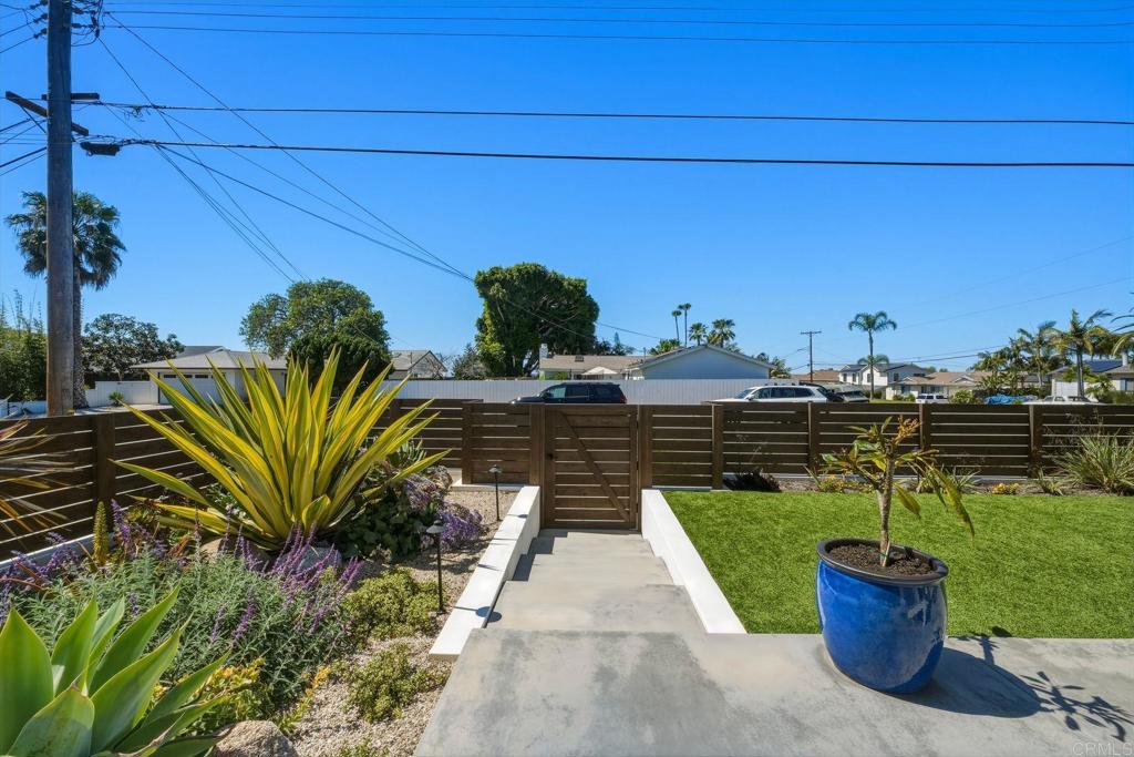 1839 Freda Lane - photo 3