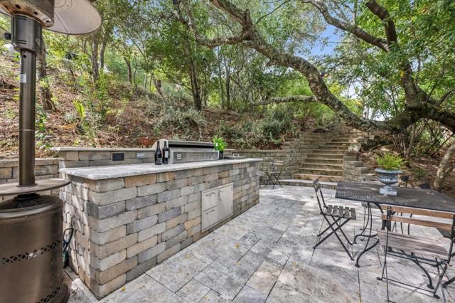 61 Oak Haven Way, Woodside CA: https://media.crmls.org/mediaz/2f03c93d-a97d-4cbb-a67d-04062e9729e7.jpg