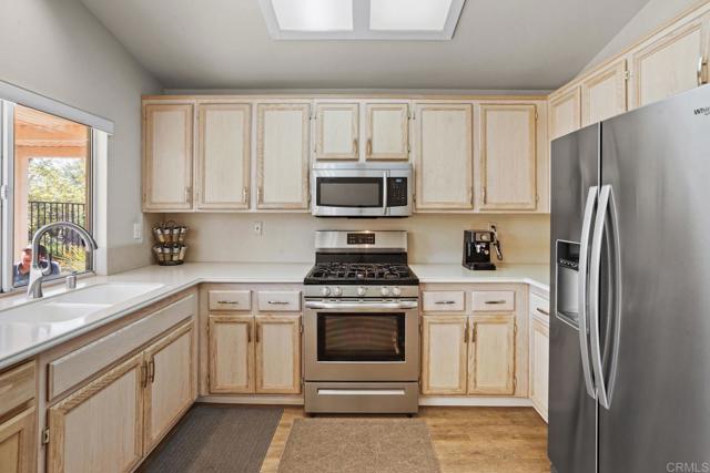Image 9 of 43 For 23979 Via Astuto