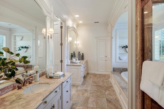 1110 Trinity Drive, Menlo Park CA: https://media.crmls.org/mediaz/2f0529ea-95d9-4eb3-9e65-218a09ac20fc.jpg