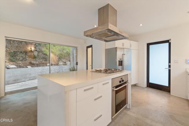 Detail Gallery Image 7 of 28 For 4520 San Andreas Ave, Los Angeles,  CA 90065 - 2 Beds | 1 Baths