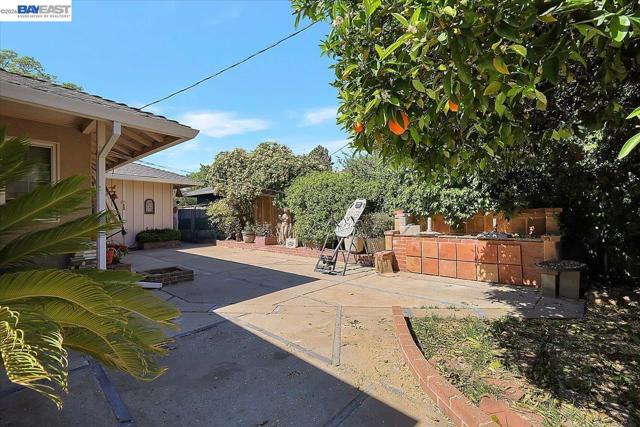 Image 32 of 35 For 1816 Eastern Avenue