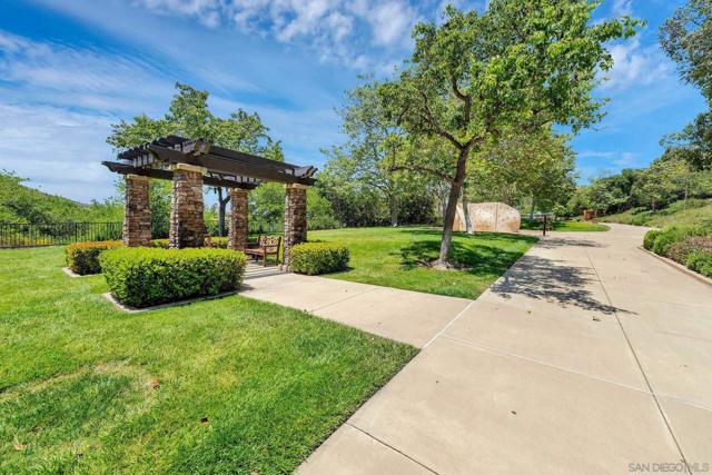 7727 Via Zafiro, San Diego CA: https://media.crmls.org/mediaz/2f06ad67-4860-4ea4-bd4b-4875d65ebd44.jpg