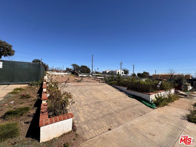1010 Galloway Street photo 2