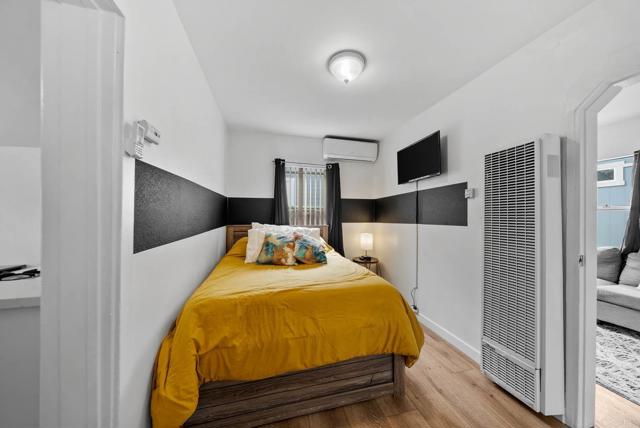 42 48 E 5Th Street, National City CA: https://media.crmls.org/mediaz/2f0785a1-bbf2-4d7d-b013-56142c091e22.jpg