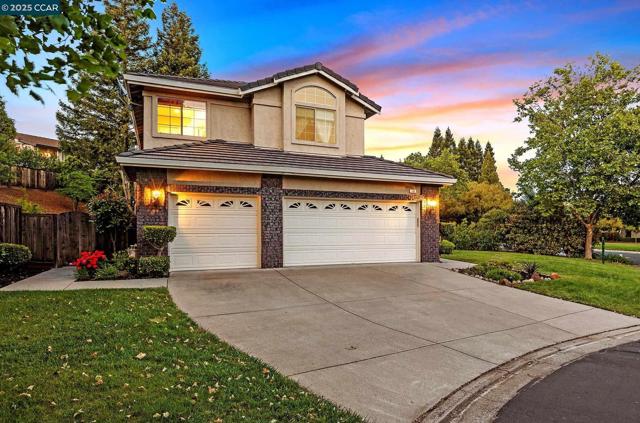 100 Bedford Ct, Danville CA: https://media.crmls.org/mediaz/2f08b6a0-56df-40b7-ad8b-a6f1cb93e52d.jpg