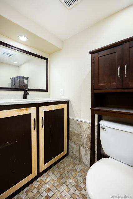 1148 Emerald Heights Rd, El Cajon CA: https://media.crmls.org/mediaz/2f092928-a1fb-4ece-a0fe-d0592002bfc7.jpg